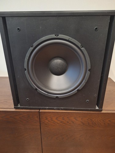 Sub Woofer - Picture 2 of 5