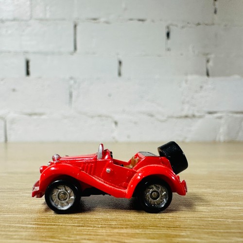 Micro Machines Galoob Miniature 1950s 50s MG TF Convertible Red Black - Picture 3 of 15