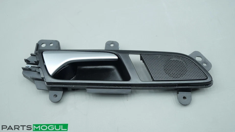 2012-2014 VOLKSWAGEN PASSAT B7 REAR RIGHT INTERIOR DOOR HANDLE W/ SWITCH OEM - Image 3 of 4