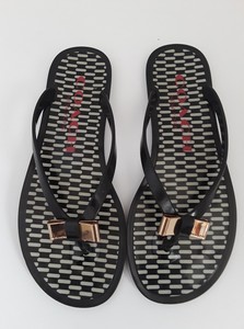 coach landon jelly flip flops