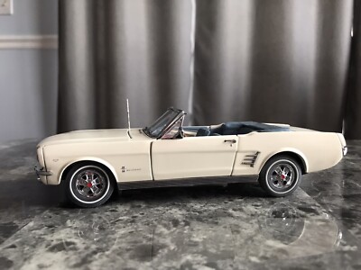 ダンバリーミント製　Danbury mint 1966年型　ムスタング　1/24 ダンバリーミント製 Danbury mint 1966年型 ムスタング 1/24 Danbury