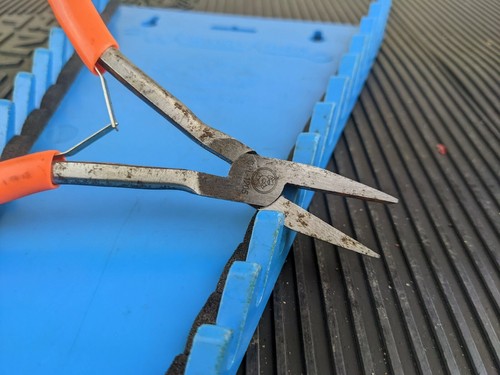 #ap866 Cornwell Tools CPL1205 ORANGE Duck Bill Pliers - Picture 2 of 8