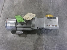 SUMITOMO SM-CYCLO RNYMS2-1520B-AV-B-10 2hp 10:1 VA-90L 1720 RPM 3ph GEAR MOTOR