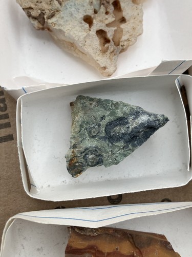 Mini Rock Collection Vintage Estate Lot Thumbnail Specimens, Mineral Lot - Picture 3 of 10