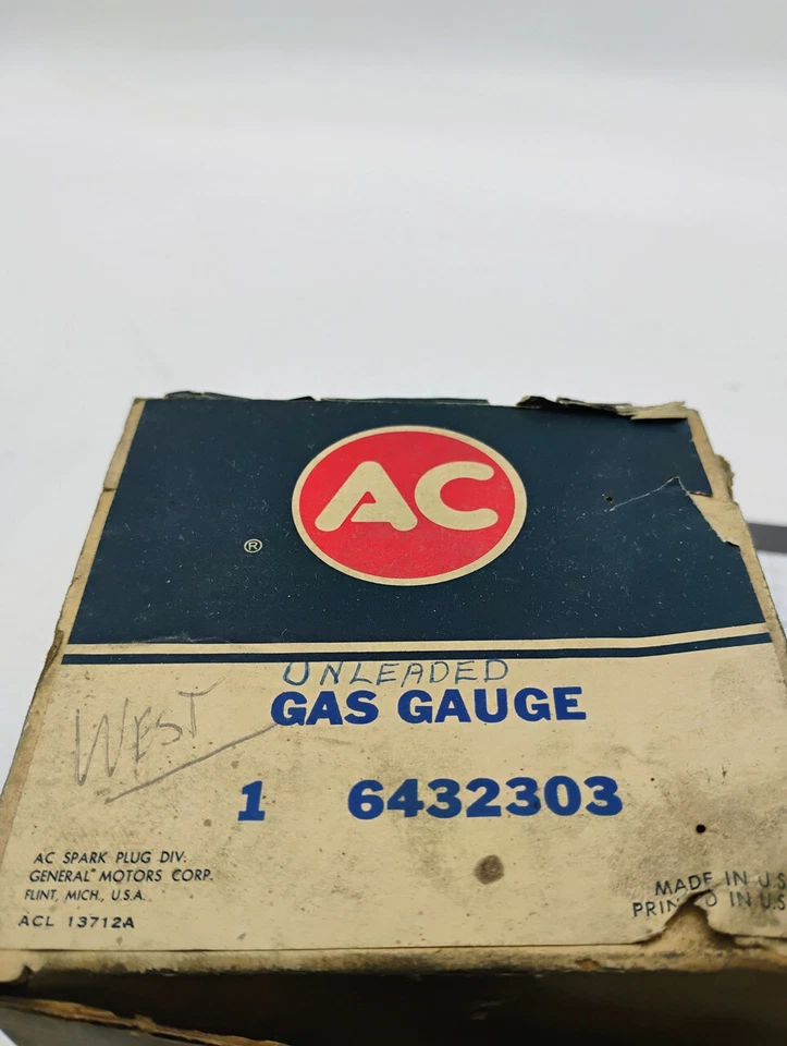 Chevrolet B.O.P. Medidor de combustible de gasolina AC 6432303 1976 nuevo hecho en EE. UU. Foto 2 de 4