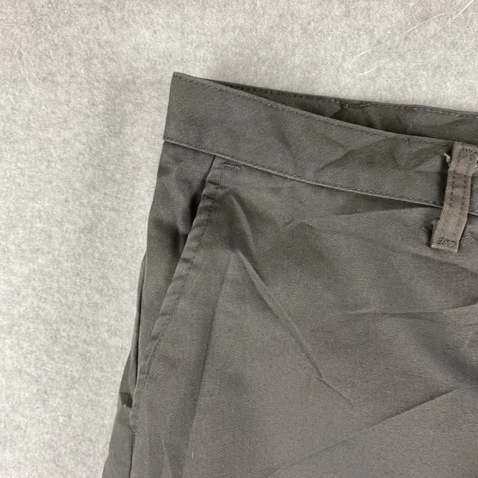 Lee Chino Pants Mens W36 L32 Grey Total Freedom Relaxed Fit Straight Leg Khakis - Image 2 of 4