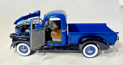 1941 Chevrolet Pickup Danbury Mint 1:24 Diecast Blue Truck ~ New