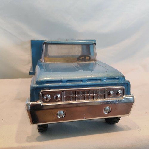 VINTAGE STRUCTO Farm LIVESTOCK STAKE BED TRUCK 1960'S-PRESSED STEEL TOY Farms - Picture 5 of 12