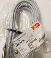 NEW DANFOSS MBT153 084Z6030 Temperature Sensor UPS shipping