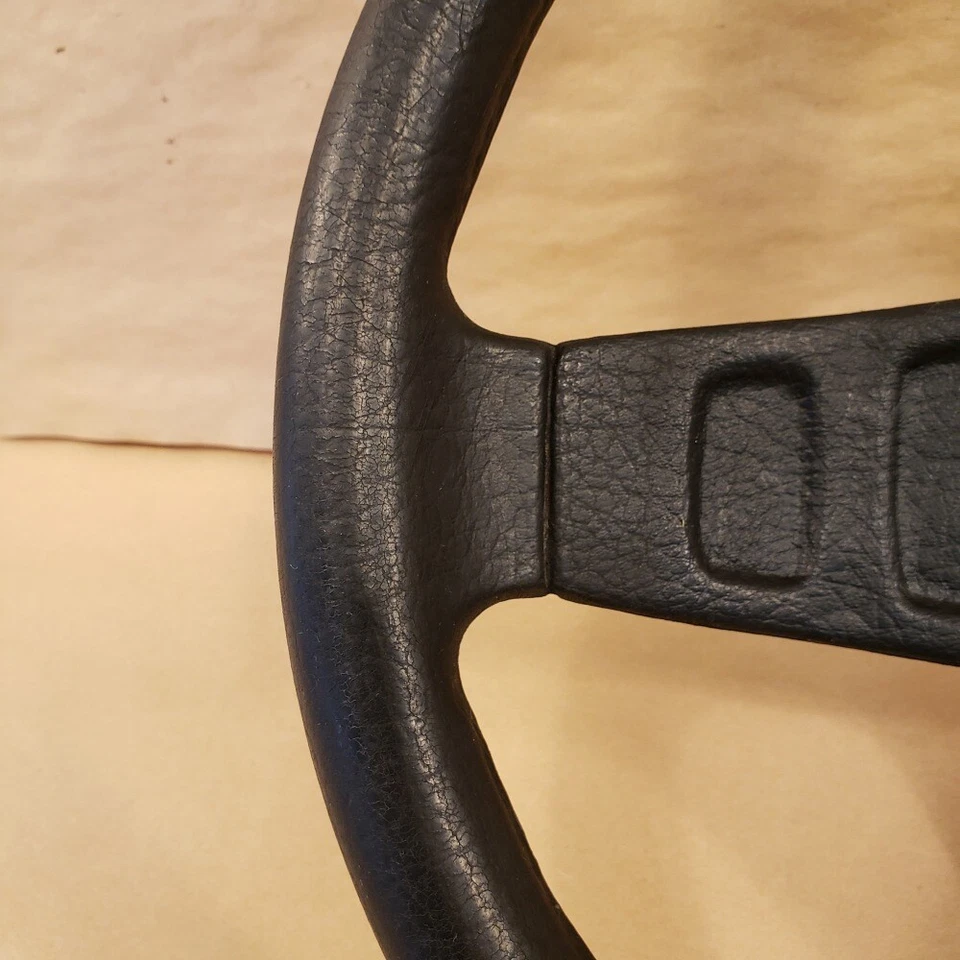 Volante original Triumph TR7 OEM Foto 3 de 4