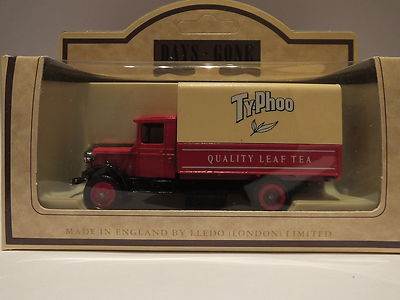 LLEDO DG28 000B 1934 MACK CANVAS BACK TRUCK - TYPHOO TEA QUALITY LEAF TEA