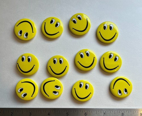 Lot of 12 - Yellow Smiley Face with Big Eyes and Eyelashes - 1.25" Button Lot!