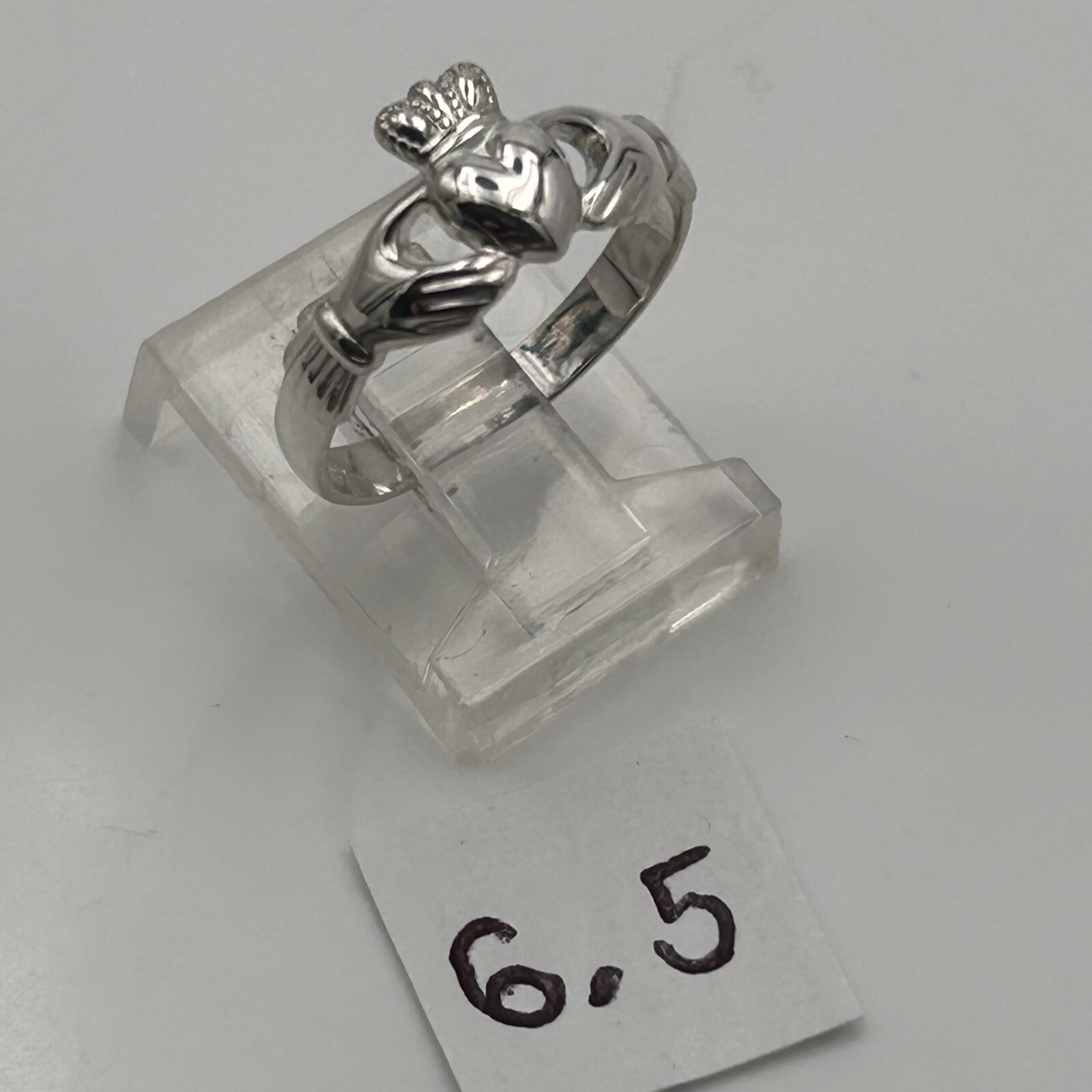 Picture 12 of 24