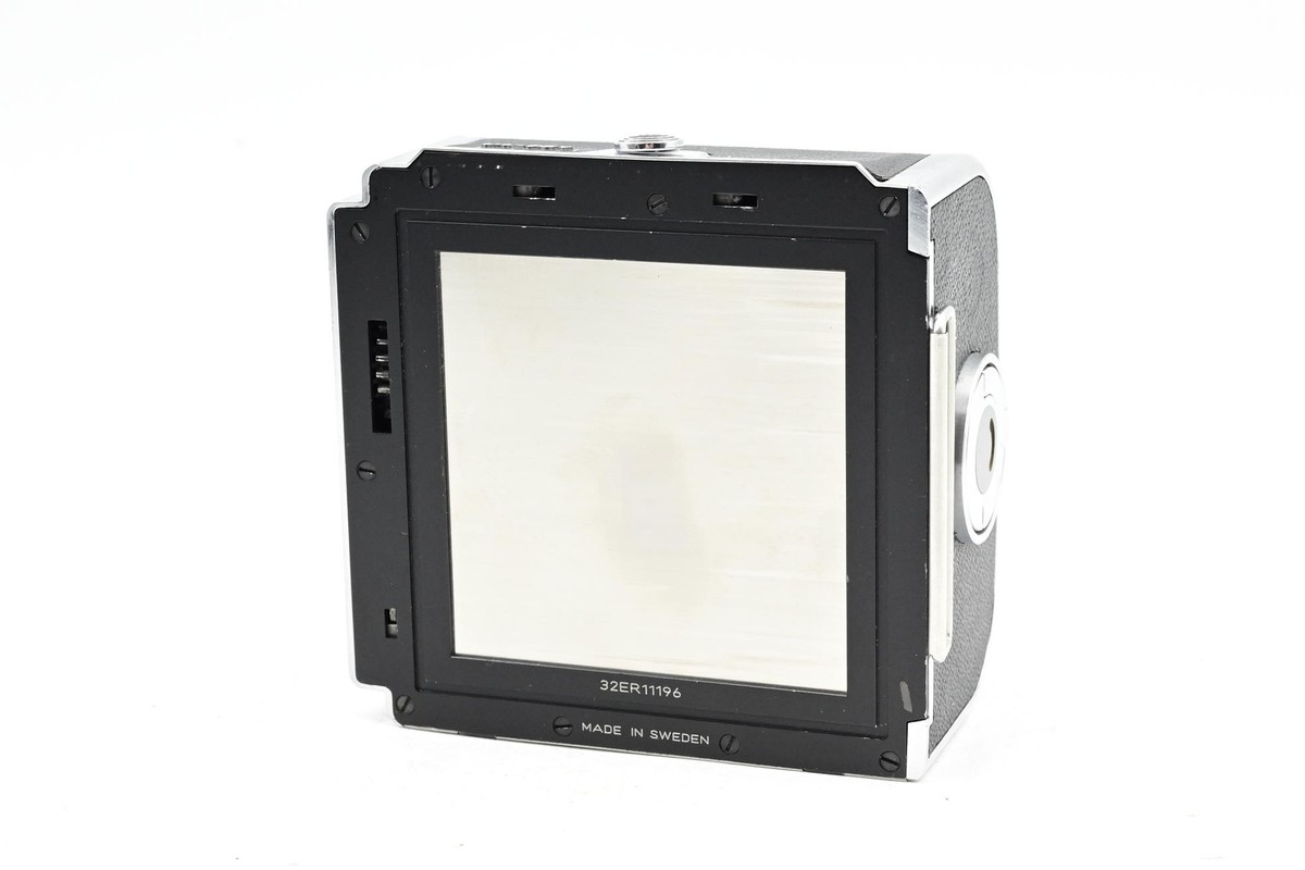 HASSELBLAD A24 6×6 Amazon.com : Hasselblad A24 6x6 Chrome 220 Roll Film