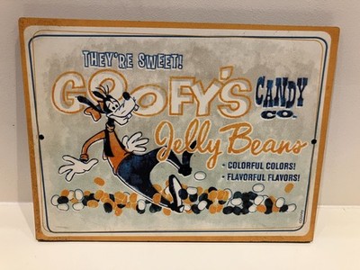 Disney - Goofy's Candy Co. - 1 Food/Sweet Themed Wall Plaque