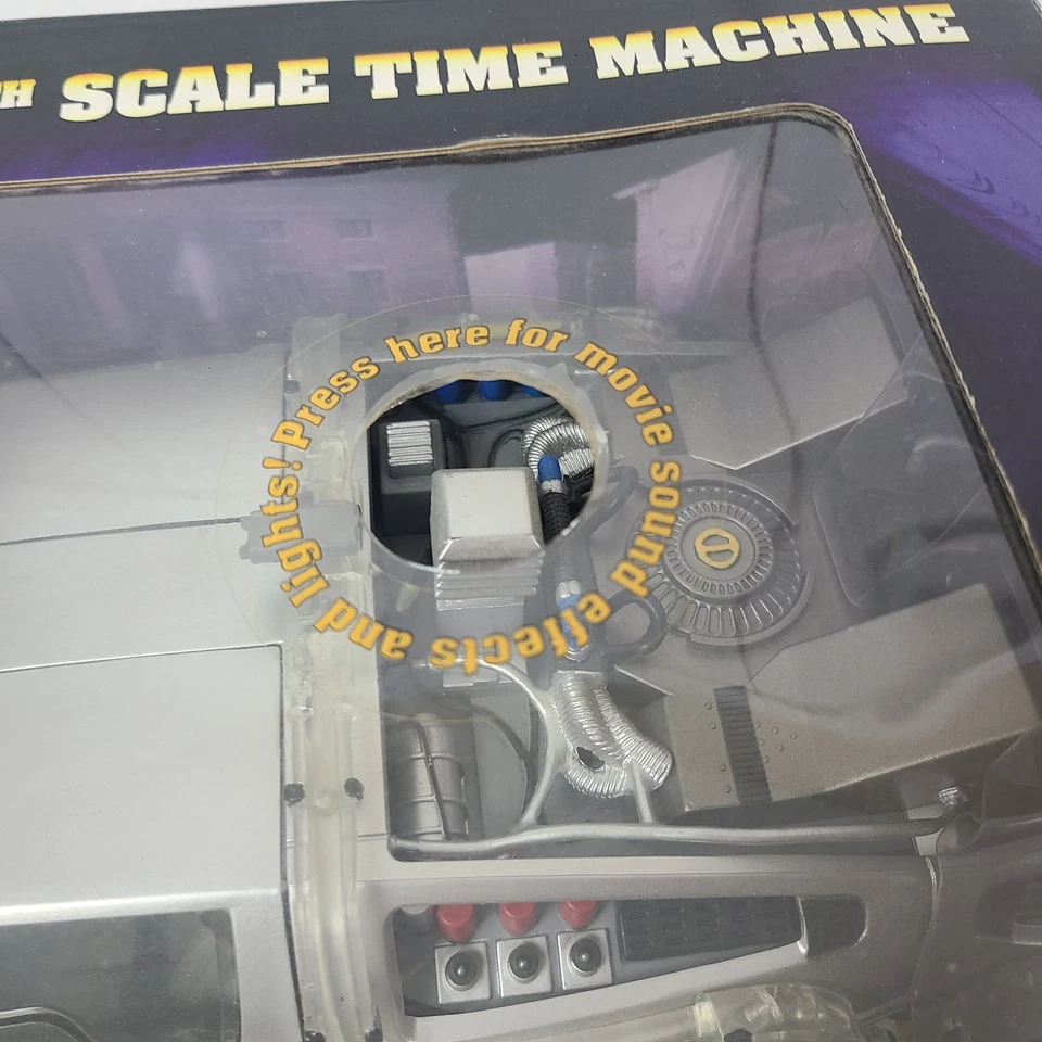 Back To The Future II DeLorean 1/15 Time Machine Movie Car Diamond Select Sealed - Image 2 of 4
