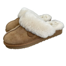 Dearfoams Fireside Women's 6 M Suede Slipper Mule Clog Sheepskin Fur Chestnut