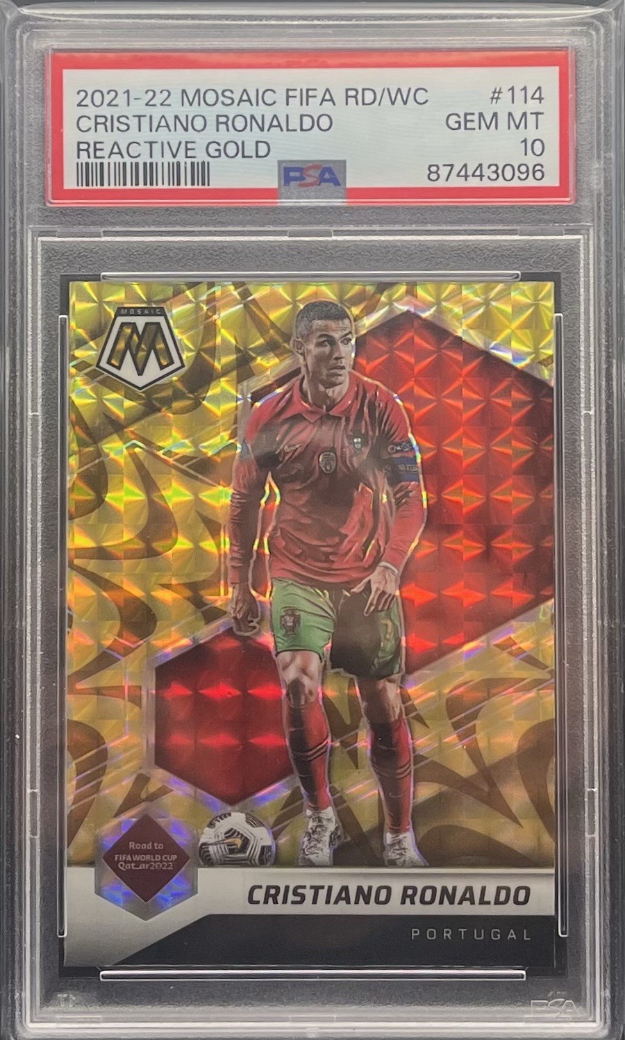 Cristiano Ronaldo | 2021 Mosaic FIFA Reactive Gold #114 | PSA 10 | POP 26! view 1