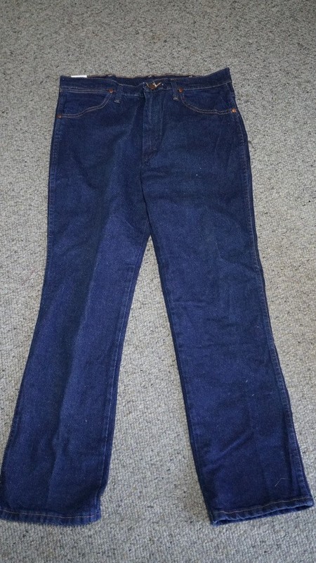 Wrangler Jeans Mens 34x30 Blue Premium Cowboy Cut Stretch 1105-009