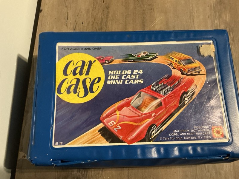 Tara Toys Car Case Carry Case Holds 24 1:64 Die Cast Cars Blue Plastic M18