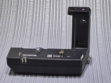 Vintage OLYMPUS WINDER 2 for 35MM SLR CAMERAS SUCH AS THE OM-1 OM-2  CJL063669 