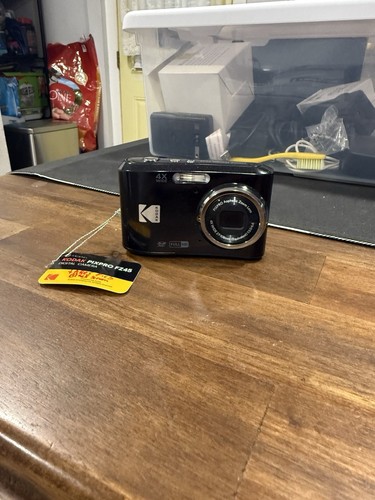 Kodak Pixpro FZ45 Digital Camera FOR PARTS Black Broken For Parts Read Details!