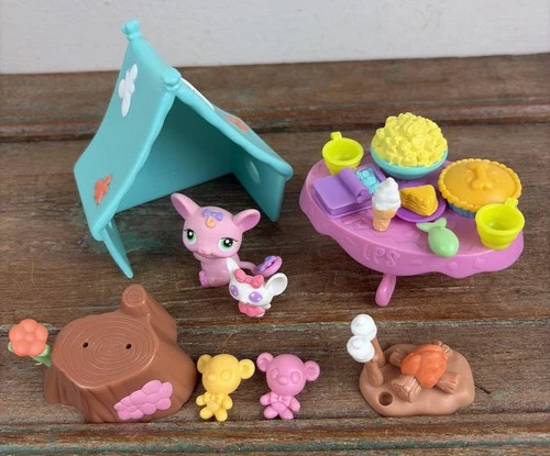Littlest Pet Shop Table Mouse Teddy Bear Campfire Food Cups Lot 16 Hasbro LPS