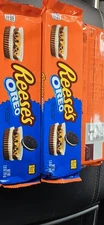 Reese's OREO KING SIZE  4 Milk Choxolate & White Creme Peanut Butter Cups