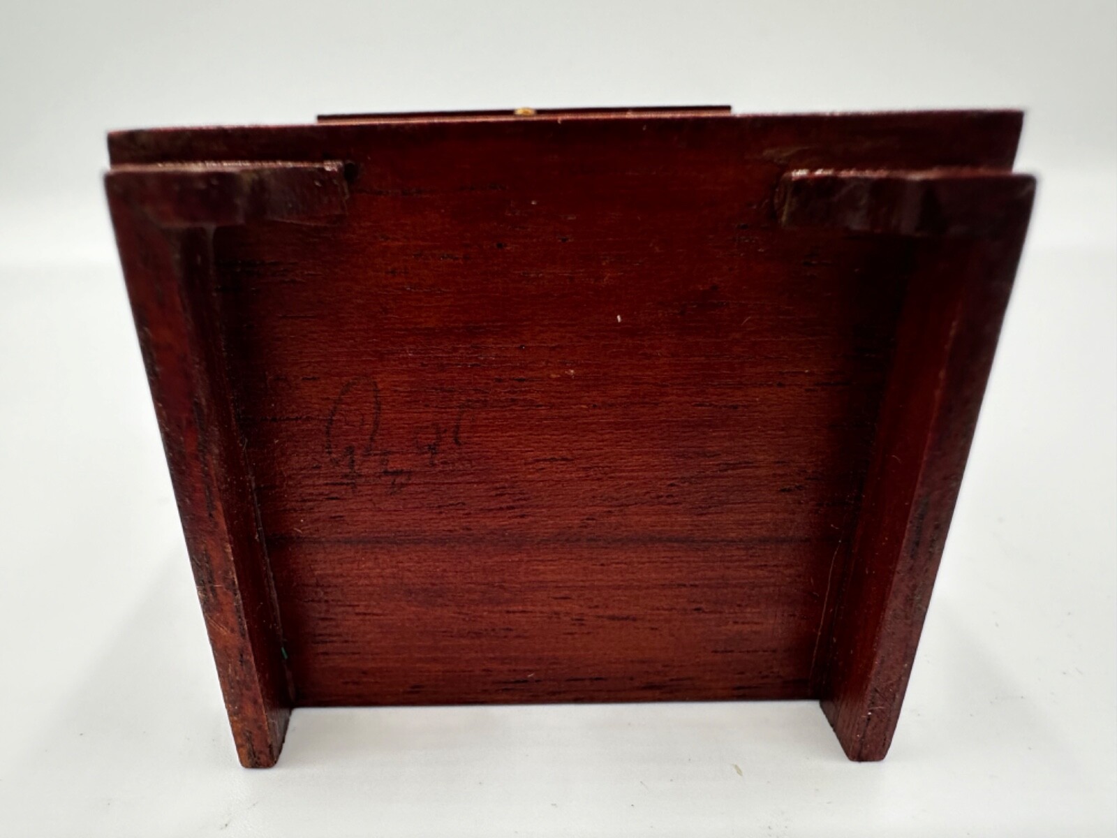 Dolls house miniature 1:12 ARTISAN chest of drawers by ROY SHERWOOD 1990