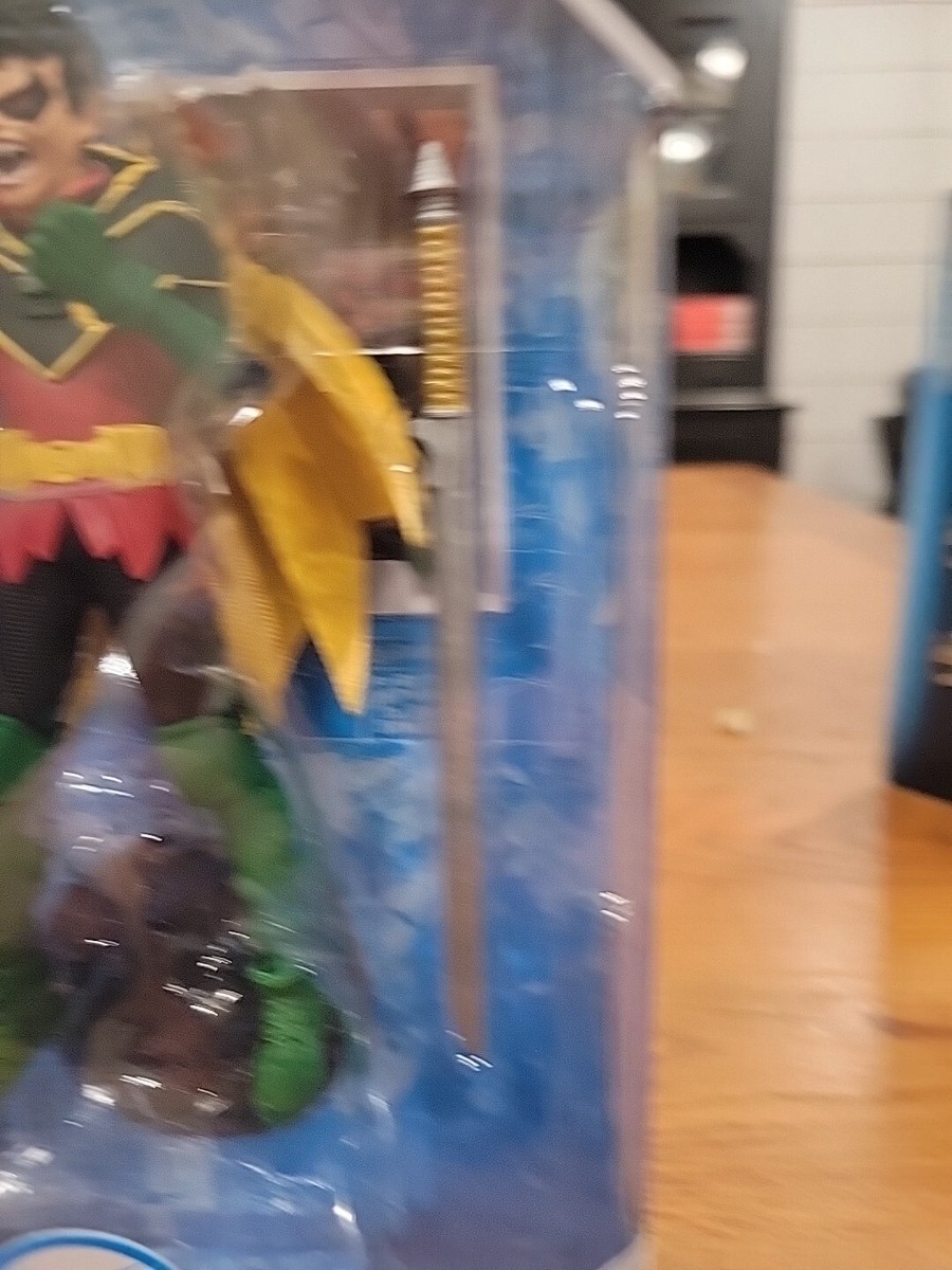 McFarlane DC Multiverse GOLD LABEL DC vs Vampires Robin Figure 7in SEALED