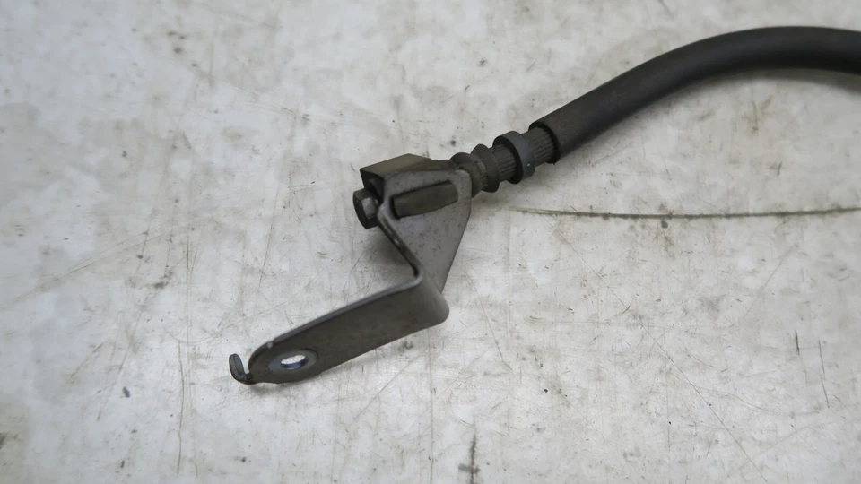 Línea de manguera de freno trasero izquierdo Chrysler 300 2011-2014 OEM Foto 4 de 4