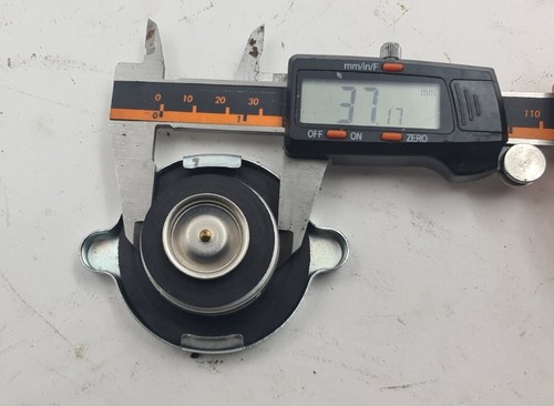 THE CORRECT JAGUAR V12 XJS XJ12 EXPANSION TANK RADIATOR CAP 20PSI 16PSI CCC6707 - Picture 8 of 8