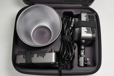 ZHIYUN Molus G200 COB Video Light LED Photography Lighting