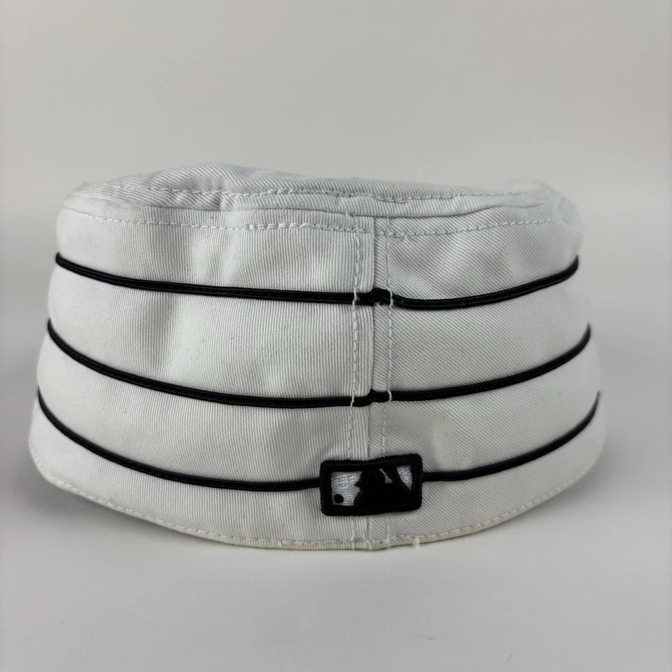 Vintage New York Yankees New Era Fitted Size 8 Pillbox Hat Y2K White Pin Striped - Image 3 of 4