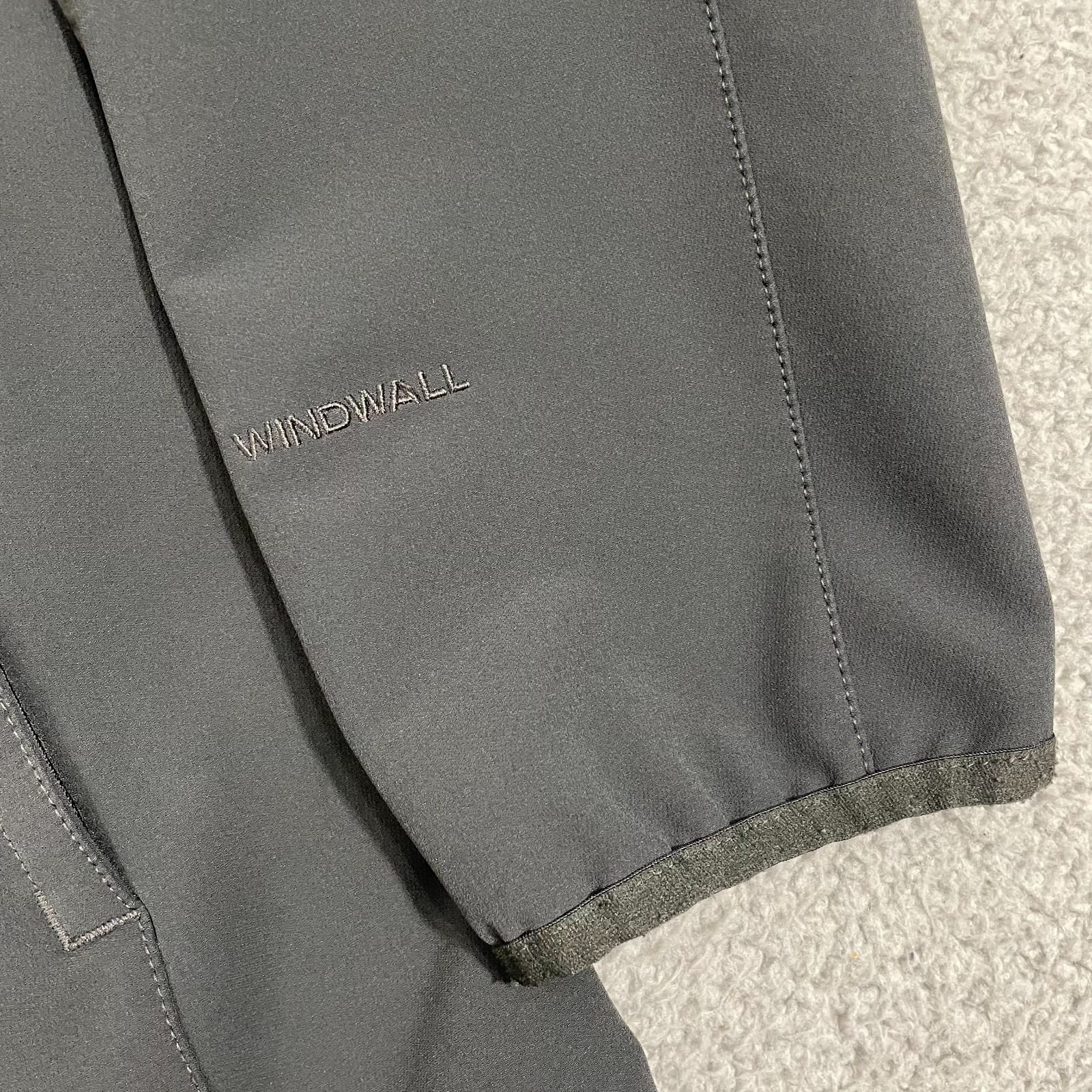 The North Face Stretch Tech Softshell Jacket L Gr… - image 3