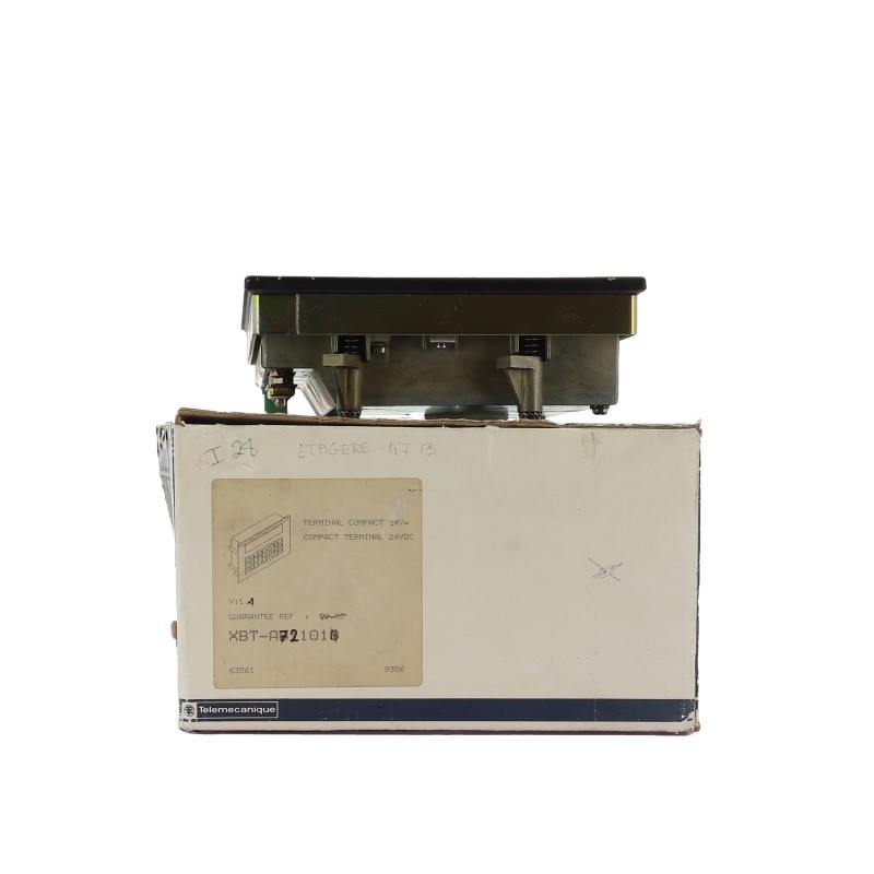 Telemecanique Terminal opérateur Magelis XBT-A72101 interface homme-machine indu