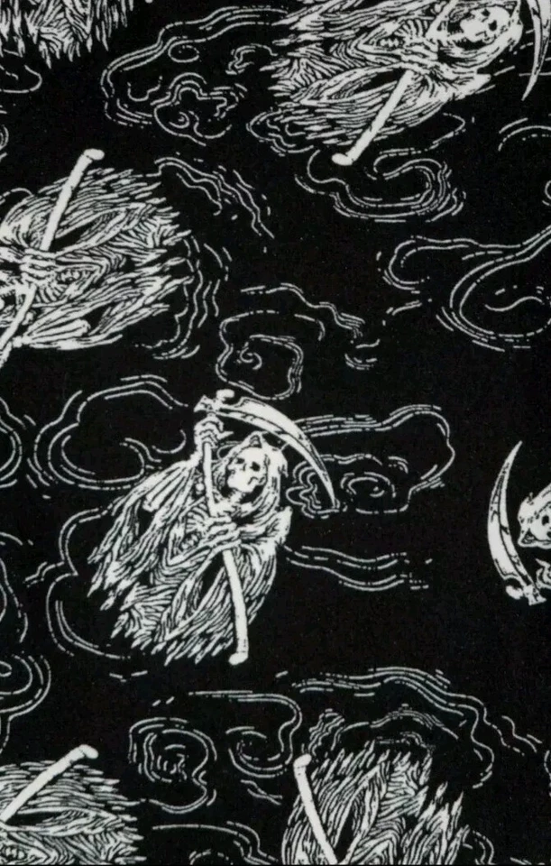 LuLaRoe TC Leggings ~ BLACK & WHITE Grim Reaper Skeleton print ~ HALLOWEEN - Image 4 of 4