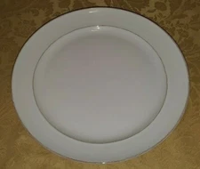 POTTERY BARN HANDCRAFTED PORTUGAL 1 DINNER PLATE 11 3/4 MULITPLE AVAILABLE