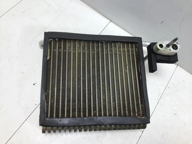 CADILLAC DEVILLE 2002 AIRE ACONDICIONADO EVAPORADOR FÁBRICA Foto 3 de 4