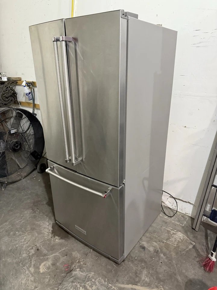 KitchenAid 30" Independiente 20 Cu. Refrigerador de puerta francesa - KRFF300ESS Foto 2 de 4