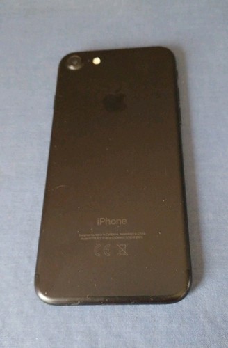 Apple iPhone 7 - 128 Go - Noir (Désimlocké) - Photo 3/6
