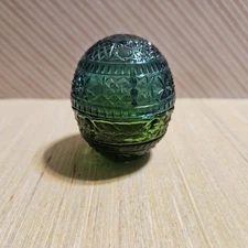 Avon Emerald Green Glass And Plastic Egg  Shaped  Cream Satchel (Empty)