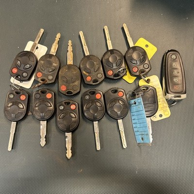 Lot Of 10+ Ford Key Fob Key Remote Lot *PLEASE READ DESCRIPTION* UNTESTED
