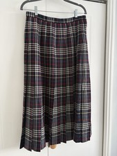 Vintage Country Casual Tartan Pleated Skirt Size UK 16 Navy Red Check Plaid Wool