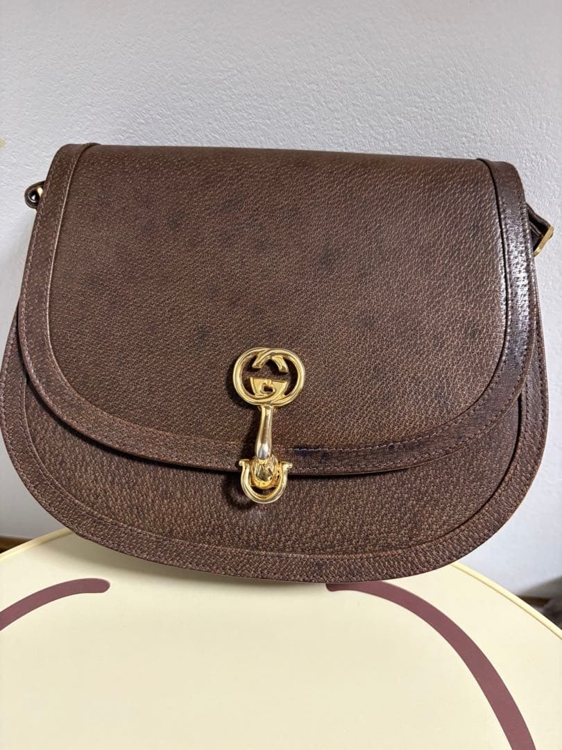 GUCCI Old Leather Saddle Shoulder Bag Brown Pigskin Vintage