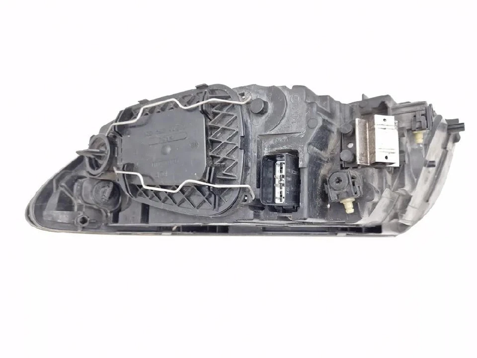 31265696 FARO ANTERIORE DESTRO per VOLVO V50 (02/04>12/12<) 1.6 DRIVE SW 2004 - Immagine 3 di 4