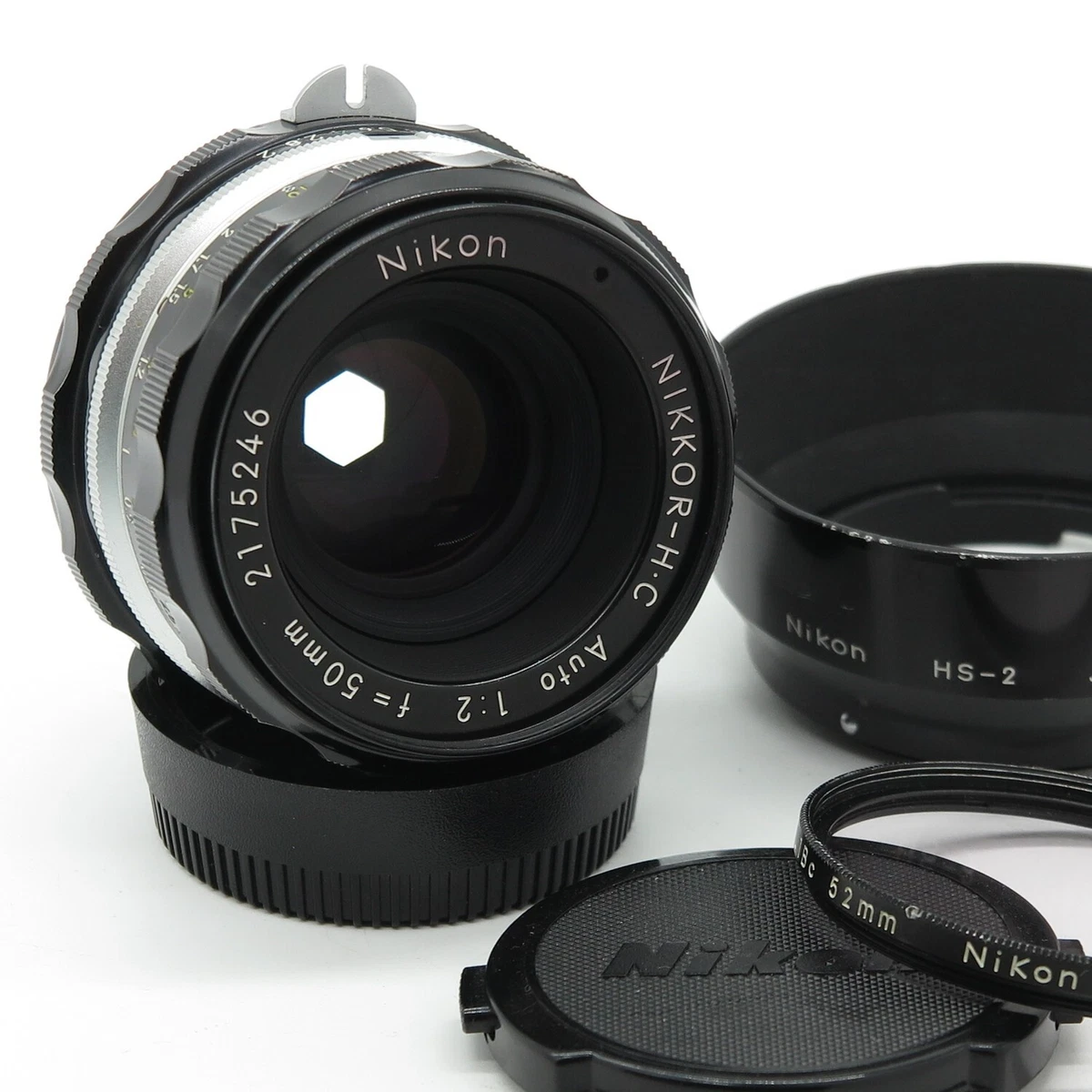 Nikon Nikkor-H.C. Auto f/2 50mm - Hood HS-2 - Excellent vintage condition Nikon Nikkor-H.C. Auto f/2 50mm - Hood HS-2 - Excellent vintage condition