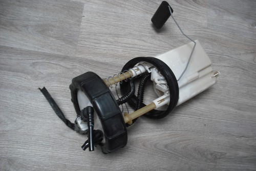 NISSAN QASHQAI J10 1.5 DEISEL IN TANK FUEL PUMP SENDER UNIT - Picture 4 of 5