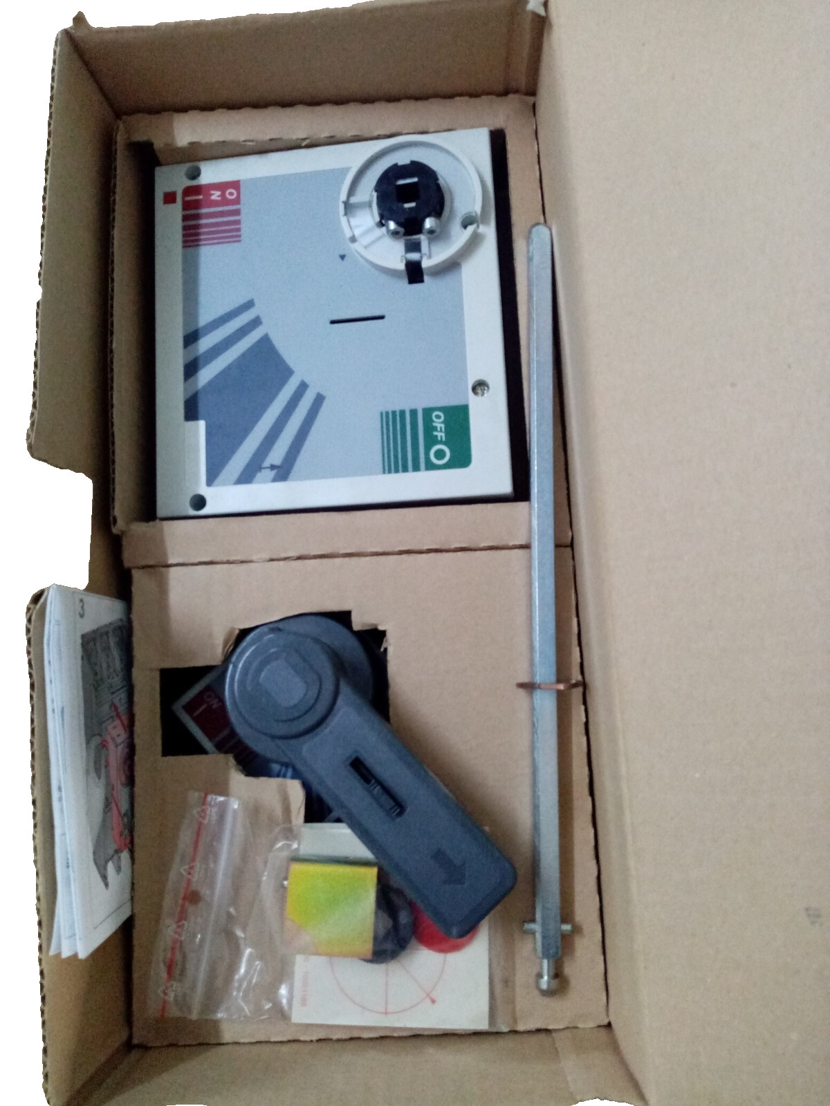 Poignée rotative GE FGNRD/5 436506 en polymère renforcé pour porte
