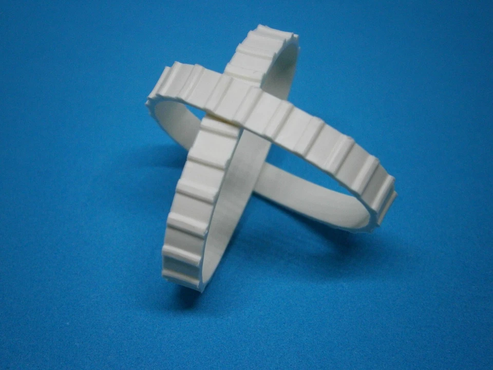 Lot de 2 chenilles blanche, cranté pour Matchbox 1-75 35-2 Snowtrac - Photo 1/1